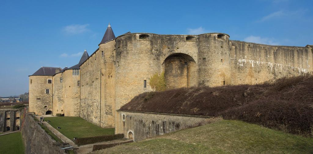 Le Saint Michel Sedan Exterior foto